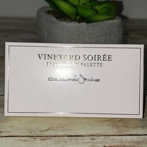 🆕️ Vineyard Soirée Eyeshadow Palette